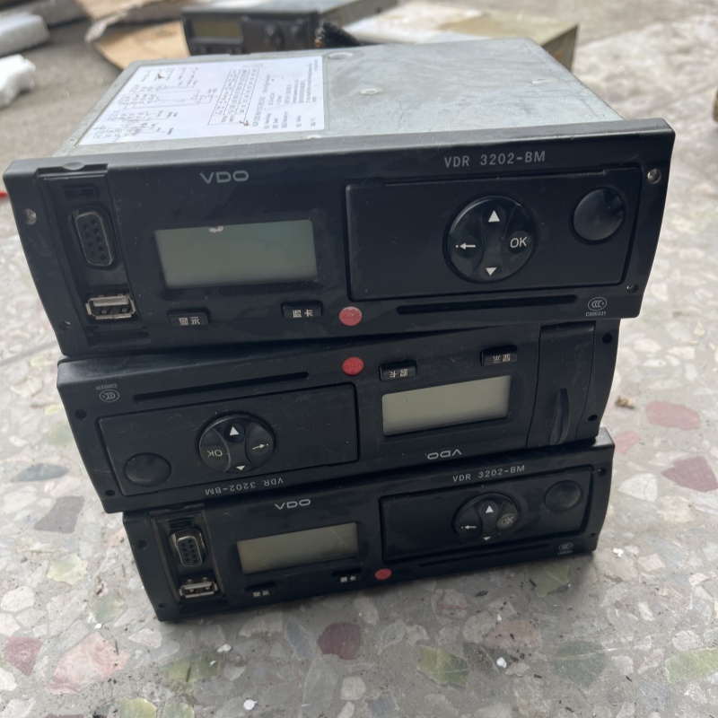 Used VDO VDR 3202-BM for Benz Actors Truck parts Best Price Driving Recorder for Sale