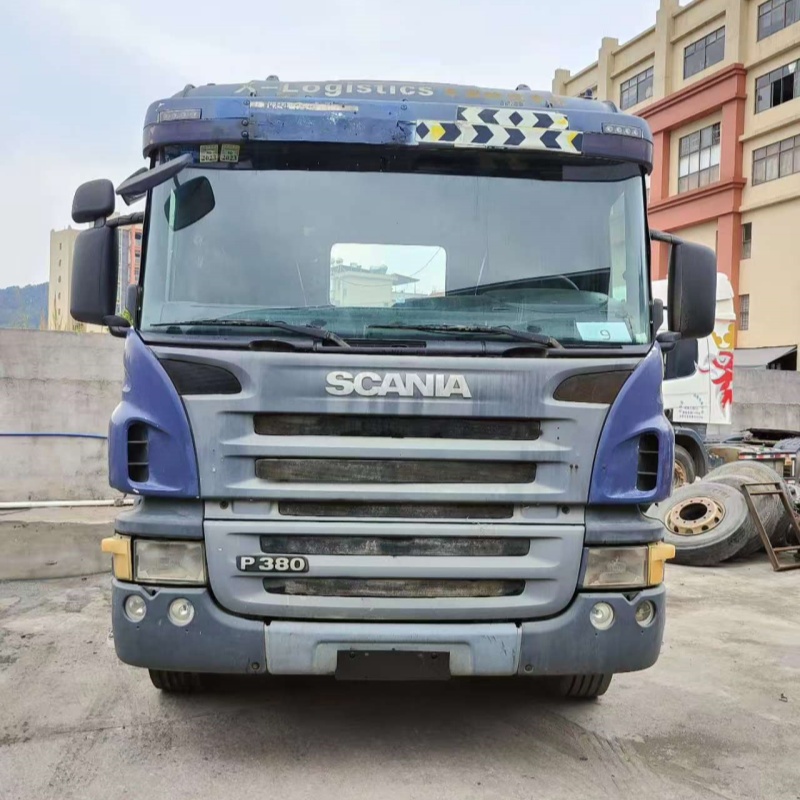 High Quality Tractor Truck of SCANIA P380 6x2 Blue 2009 Manual Tow Tractor