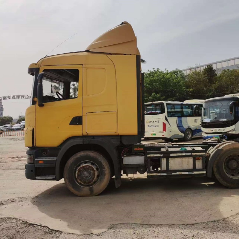 High Quality Tractor Tractor for SCANIA G420 6x2 Yellow Manual Transmission 2012 Diesel Tow Truck