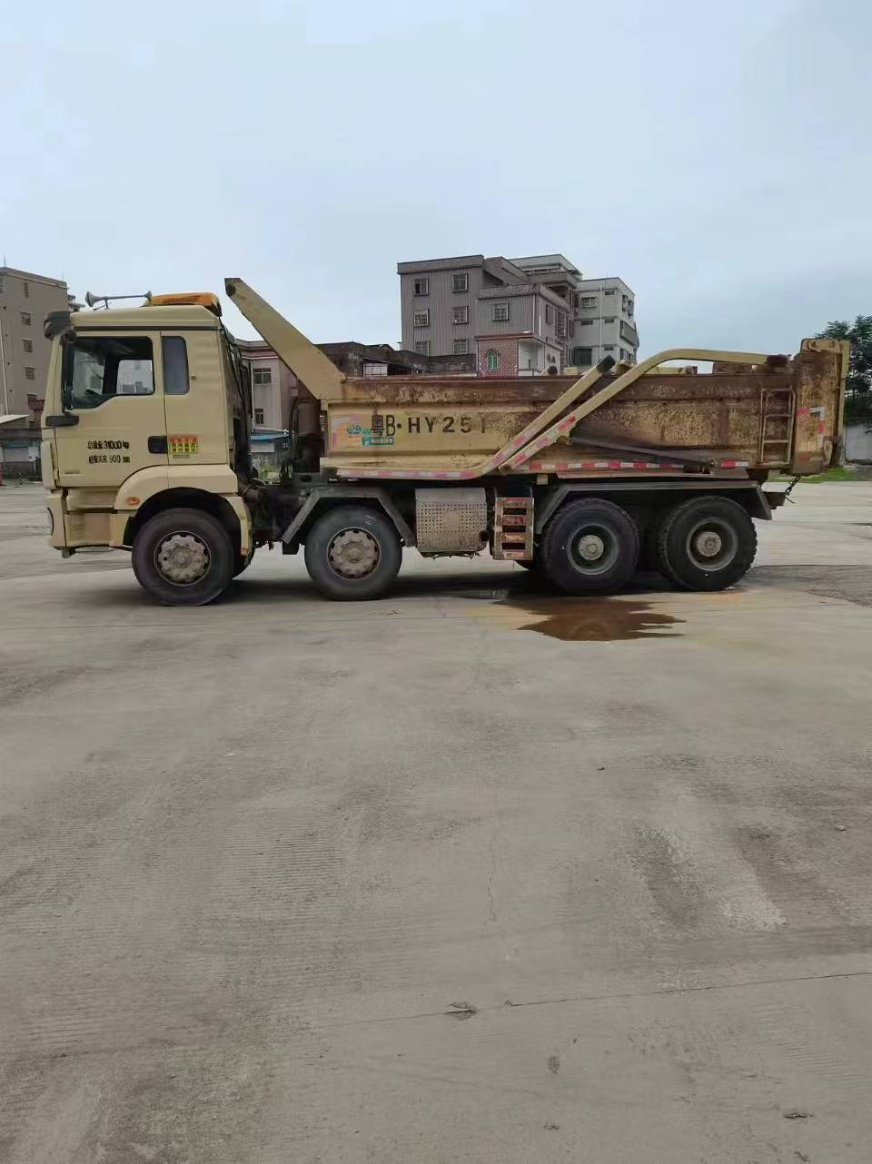 No.37 Used Heavy Duty Dump Truck 8x4 Low Mileage Excellent Condition Best Price Mining Truck