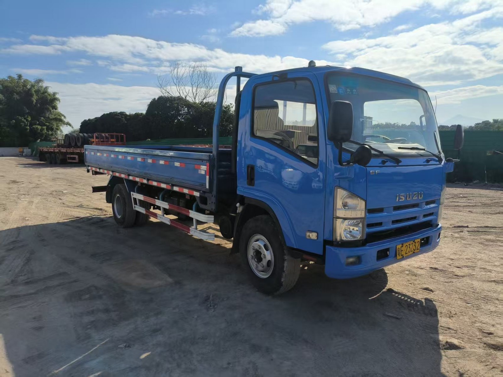 Drive Further with Isuzu Trucks  Superior Durability Meets Smart Business Efficiency