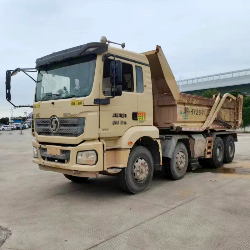 Second Hand Dump Truck SHACMAN 2019 8x4 High Performance Heavy Cargo Tow Truck