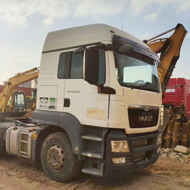 Good Condition MAN TGS 28.440 Tractor Truck 2012 White 6x2 Automatic Tow Truck