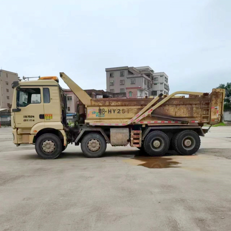 Second hand SHACMAN SX3310MB6J 6X4 Dump truck at Low price for Sale