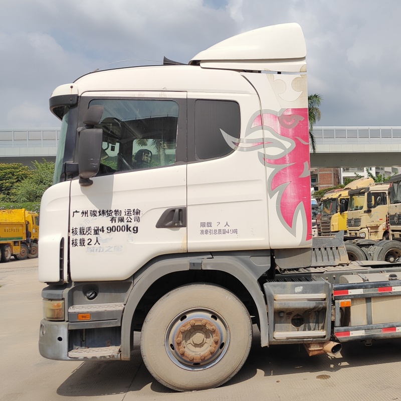 Second hand SCANIA G380 Manual Tractor Truck White 2010 6x2 High Quality Tow Tractor