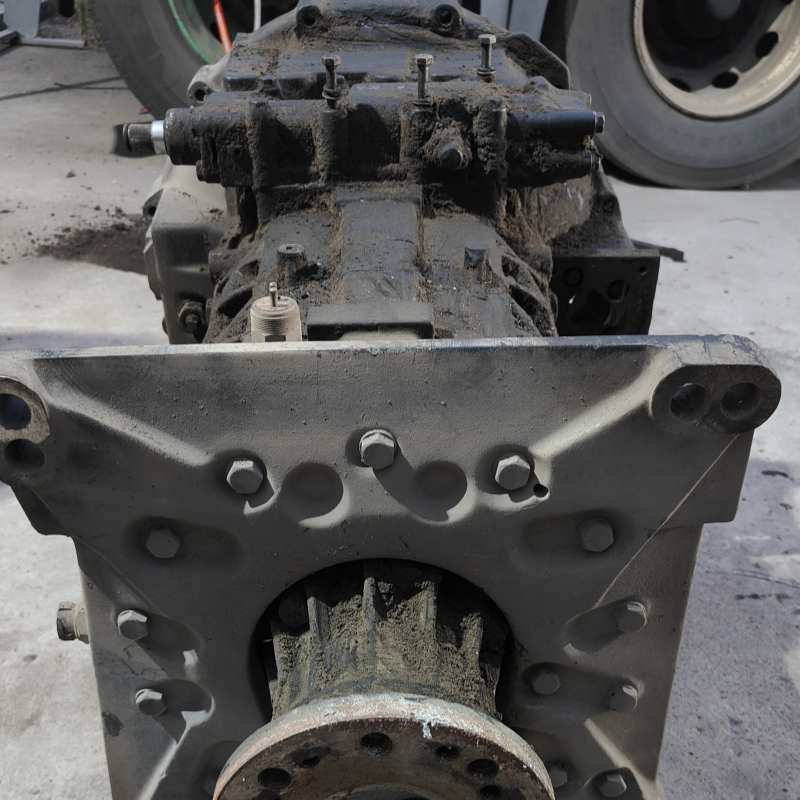 Second Hand ZF 6S-1000 Gearbox High Quality Gearbox Assembly for Sale