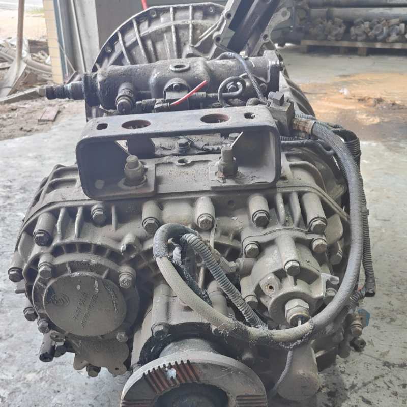 Good Condition Used Gearbox FAST 12JS180TA Used Gearbox Assembly Transmission.