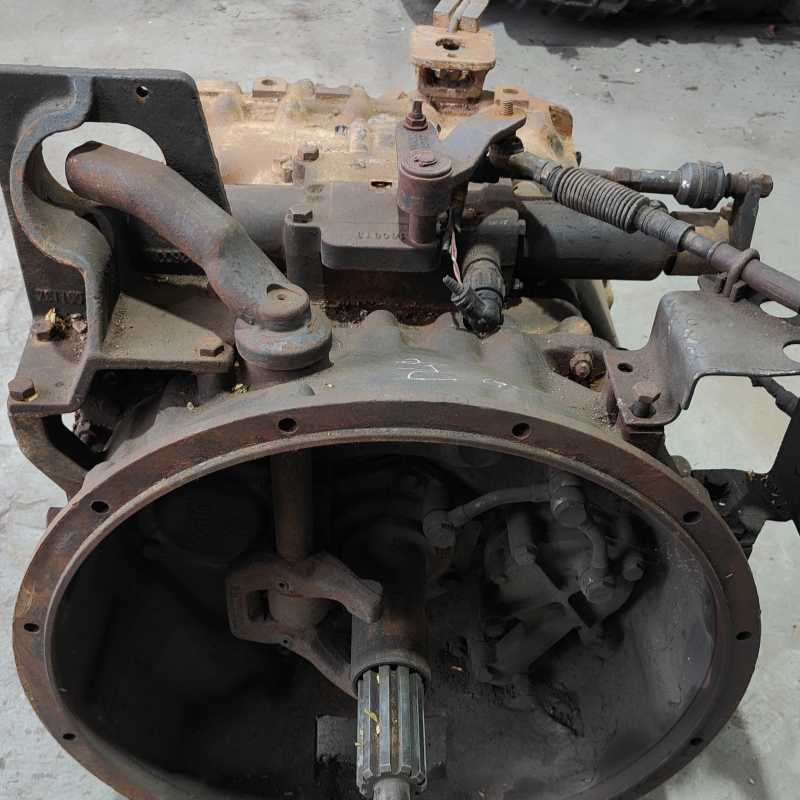 Second Hand Sinotruk 19710 Gearbox Good Condition Truck Spare Parts