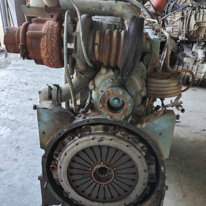 Second hand Engine WD615.96E Diesel 247KW SINOTRUK Six-cylinder Heavy Truck Dump Truck Tractor