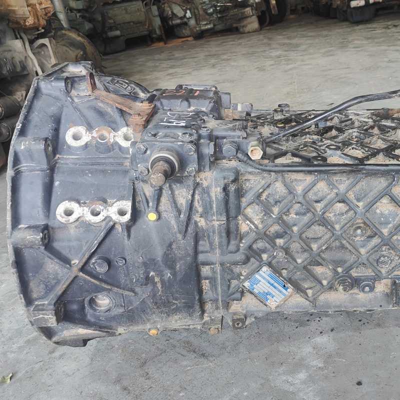 Used ZF 16S221 16 Speed Manual Transmission High Quality Gearbox Assembly