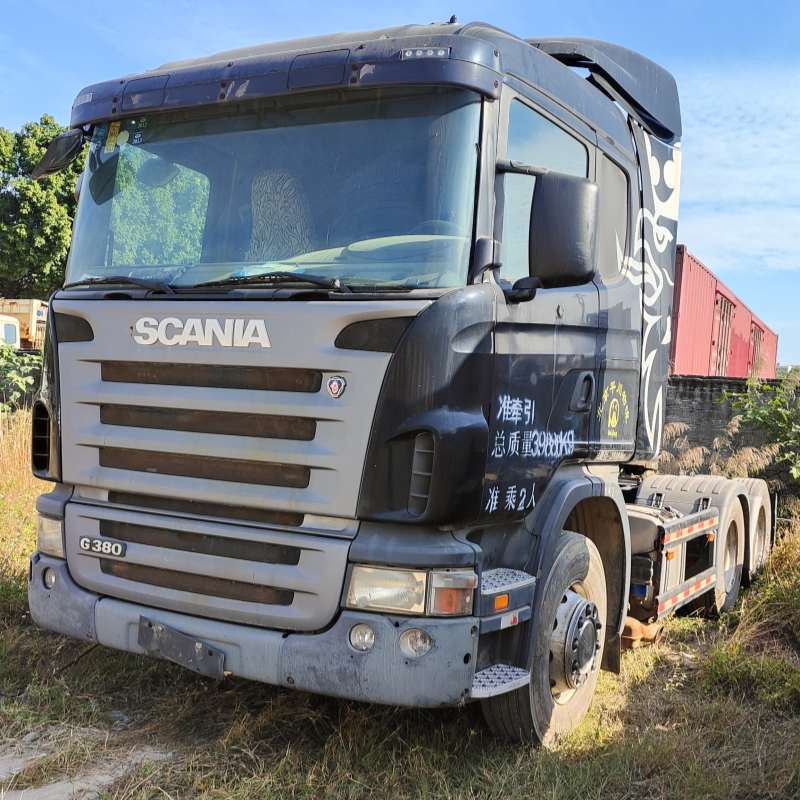 Used Black SCANIA G380 6x2 Manual Tow Tractor Best Price Tractor Truck for Sale