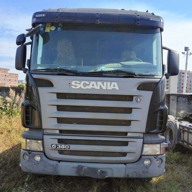 Used Black SCANIA G380 6x2 Manual Tow Tractor Best Price Tractor Truck for Sale