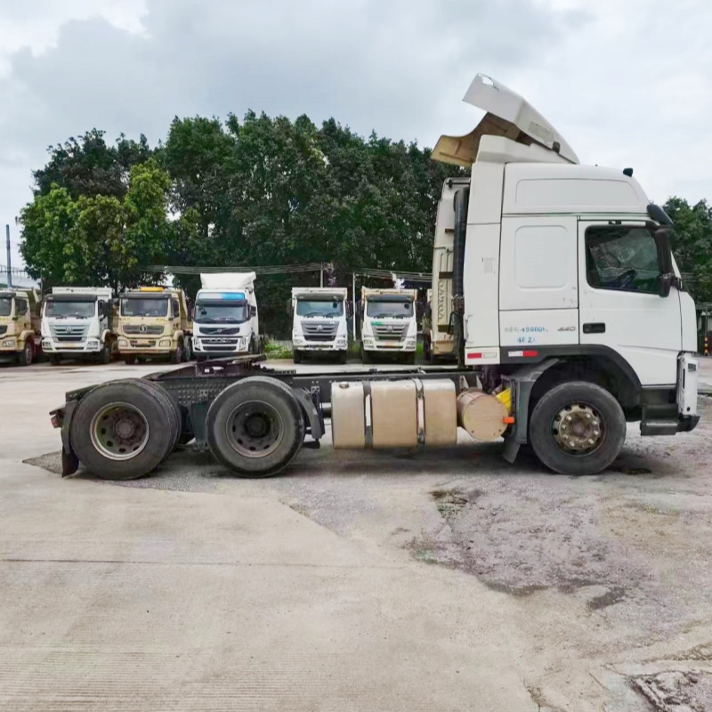 Used VOLVO FM440 6x2 White 2012 Tractor Truck High performance Tow Tractor