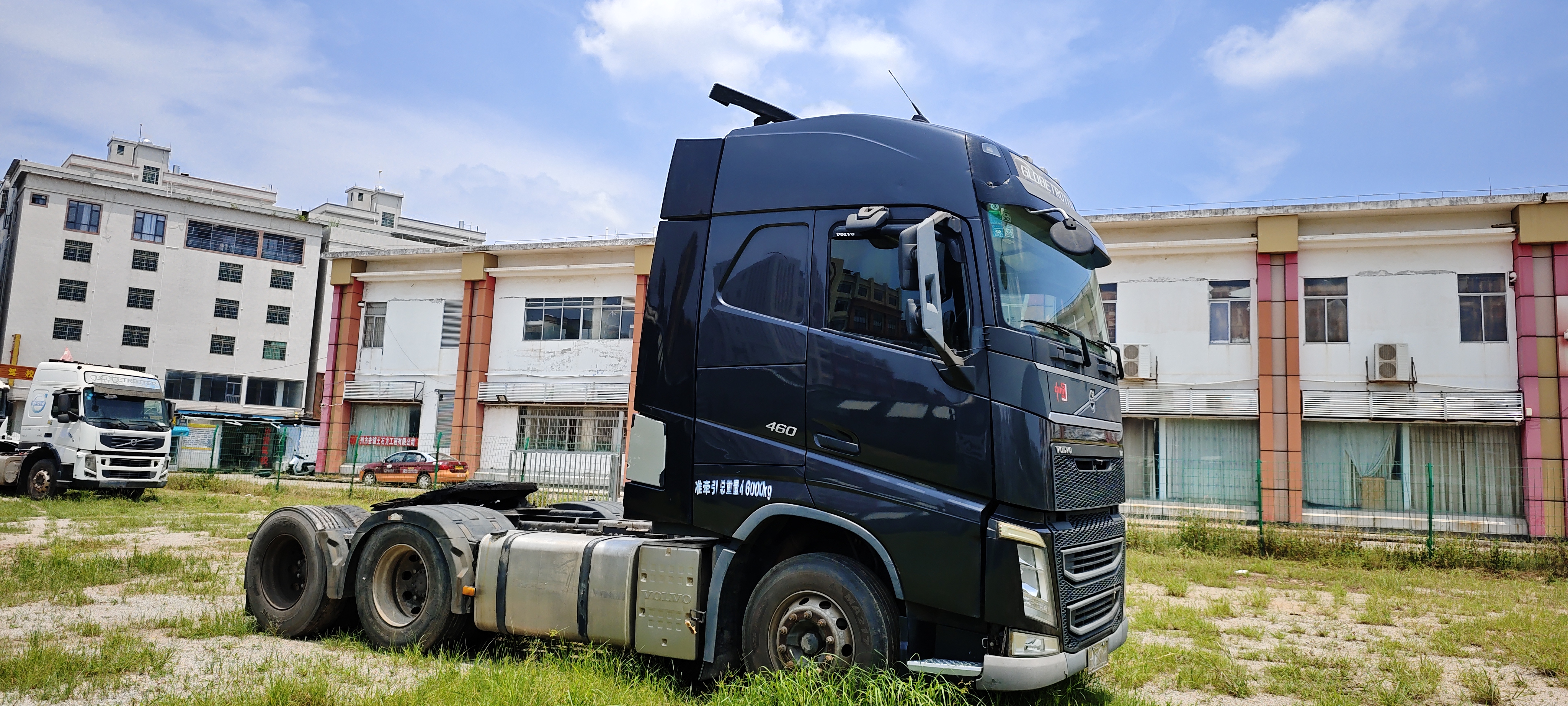 No.25 Second hand  for VOLVO  FH460 6x2 Manual transmission  Lowest Price   Adequate stock available
