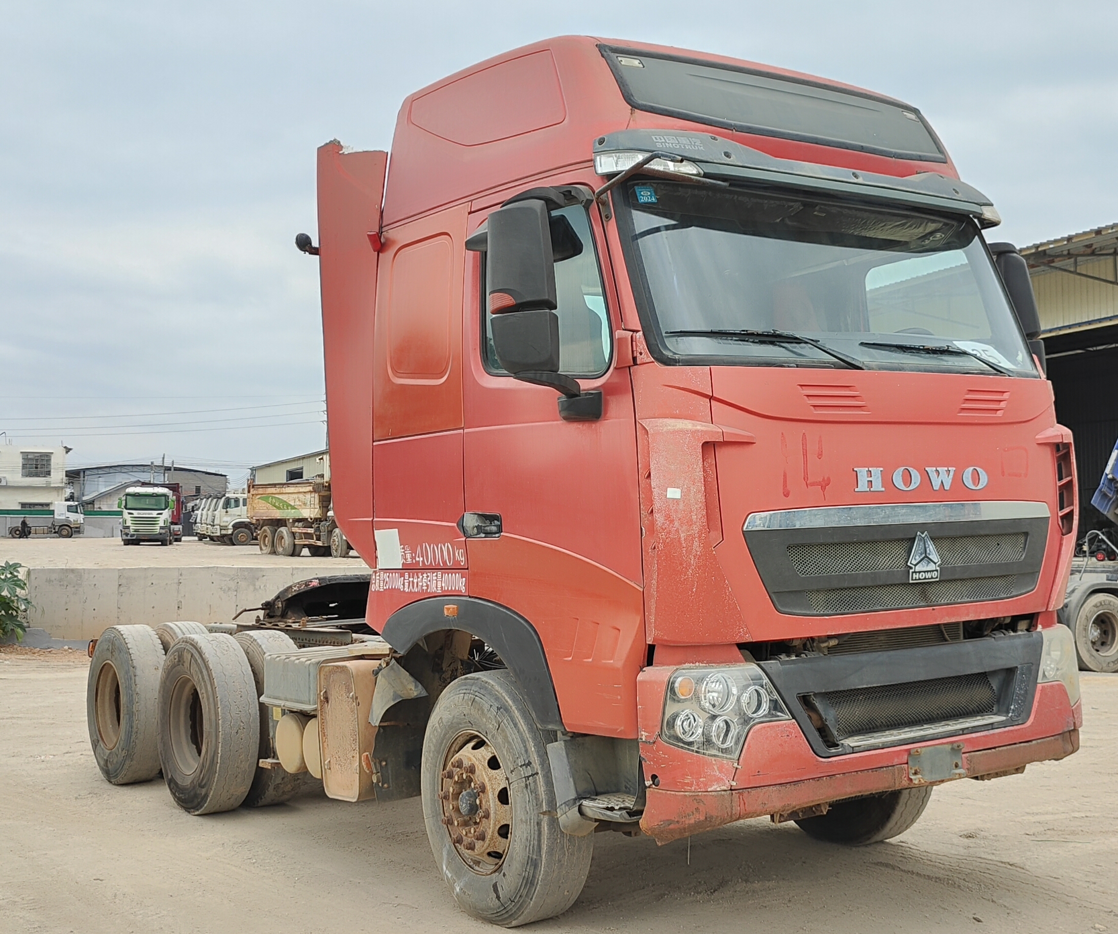 No.35 Used Howo 6x4 Cargo Truck Full Excellent Condition Ready For Immediate Work
