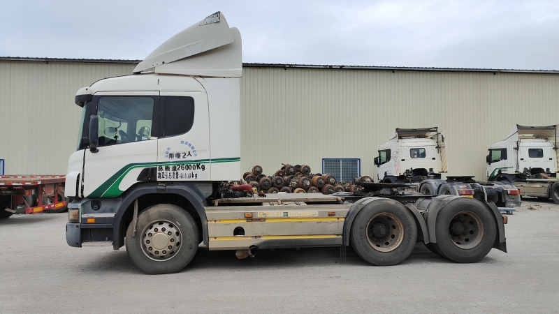 No.51 Second hand Truck SCANIA P380 6x2 Best Price Manual Tow Tractor for Sale