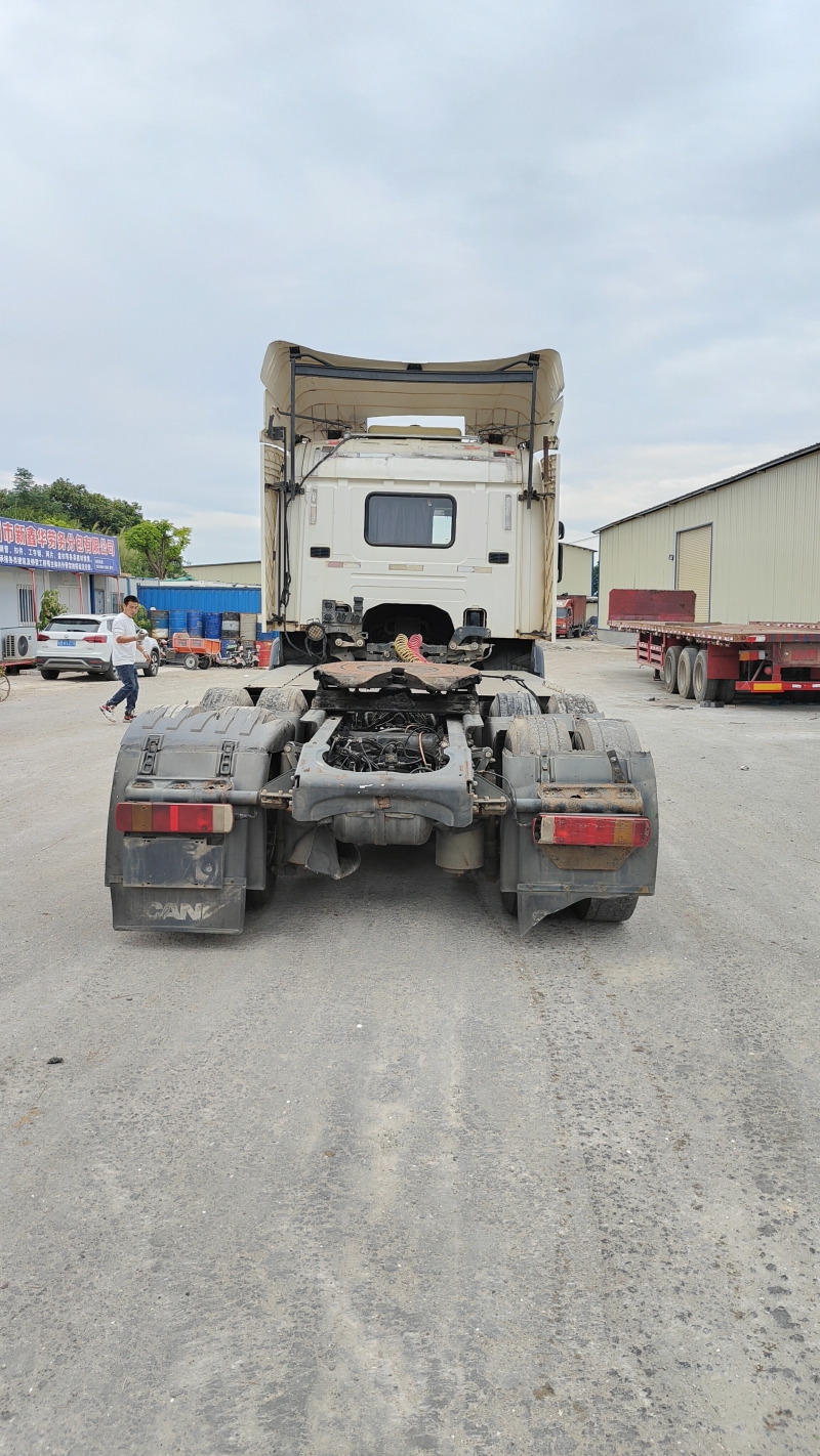 No.52 Second Hand SCANIA P380 6x2 Diesel Tractor Truck High Quality Manual Tow Tractor