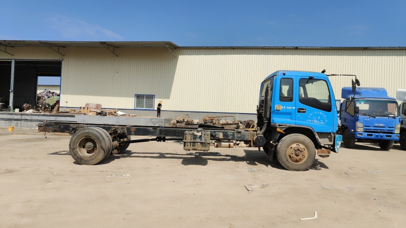 No.1 For ISUZU FTR Tractor Truck Manual Transmission Best Price Heavy Cargo Tow Truck