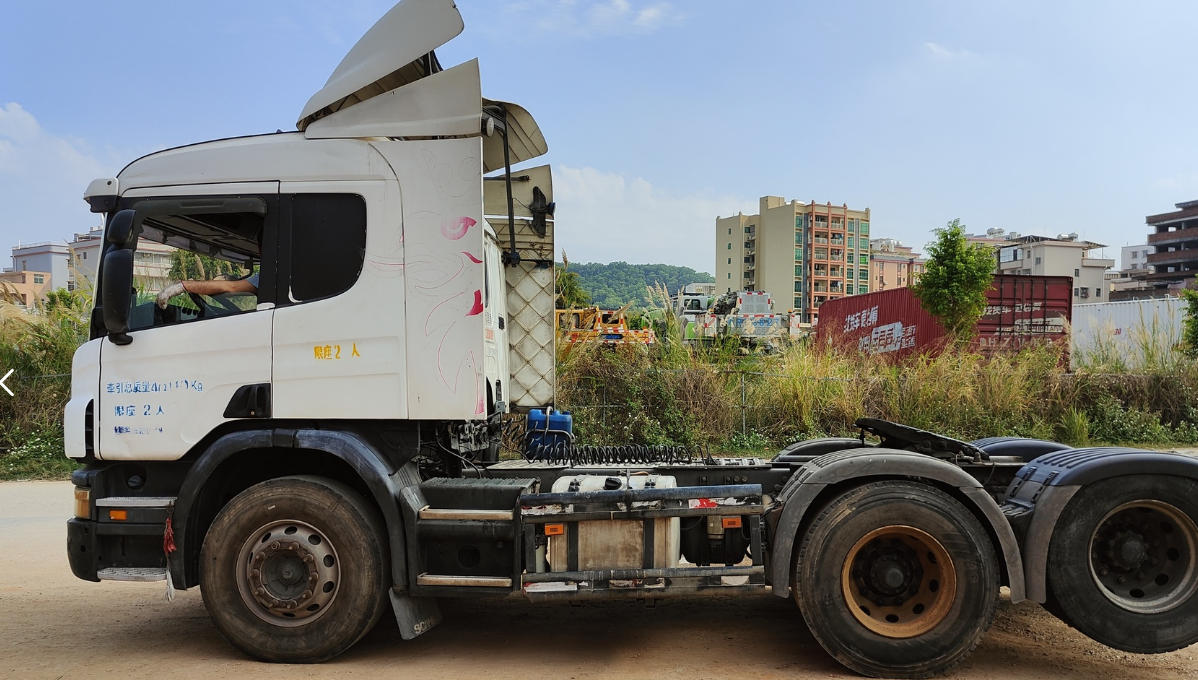 No.46 Best Price SCANIA P380 6x2 White Tractor Truck Used Scania Manual Tow Tractor